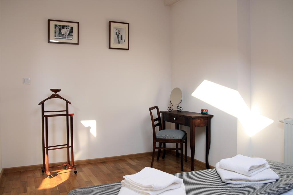 Designer Apt In The Heart Of Krakow 4Th Floor No Lift المظهر الخارجي الصورة